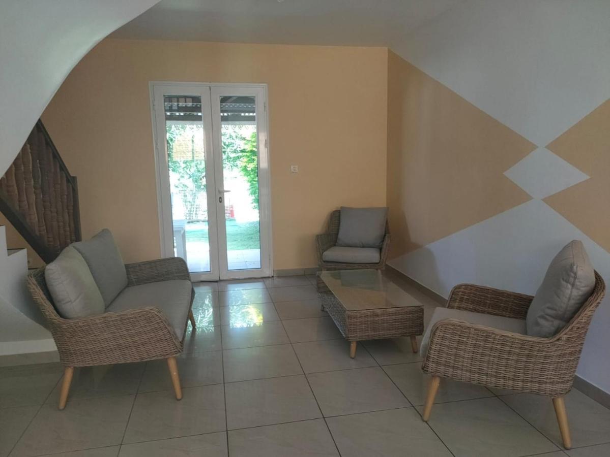 Petite Maison A 12Mn Du Bassin De Manapany แซ็ง-โฌเซฟ ภายนอก รูปภาพ