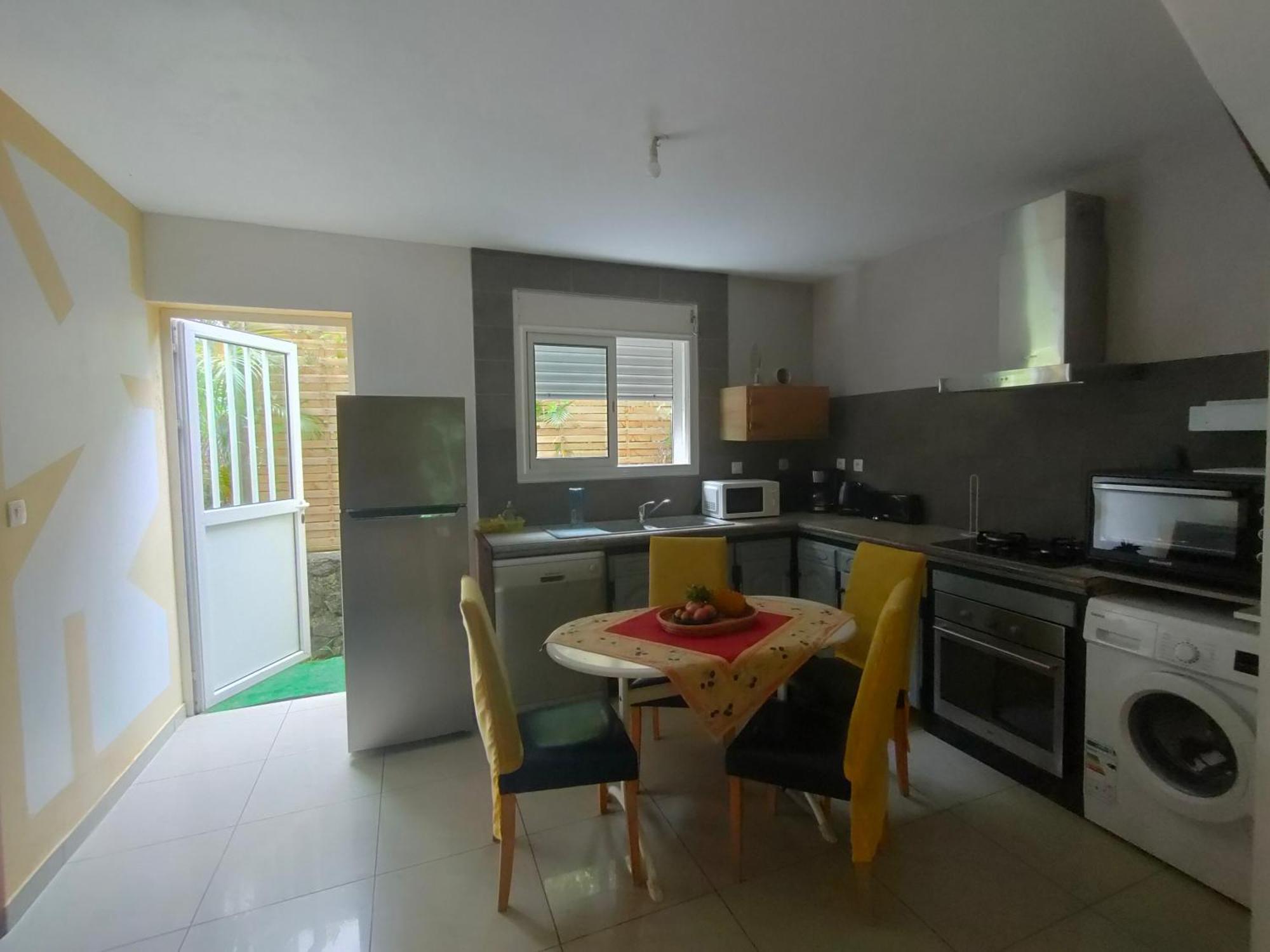 Petite Maison A 12Mn Du Bassin De Manapany แซ็ง-โฌเซฟ ภายนอก รูปภาพ